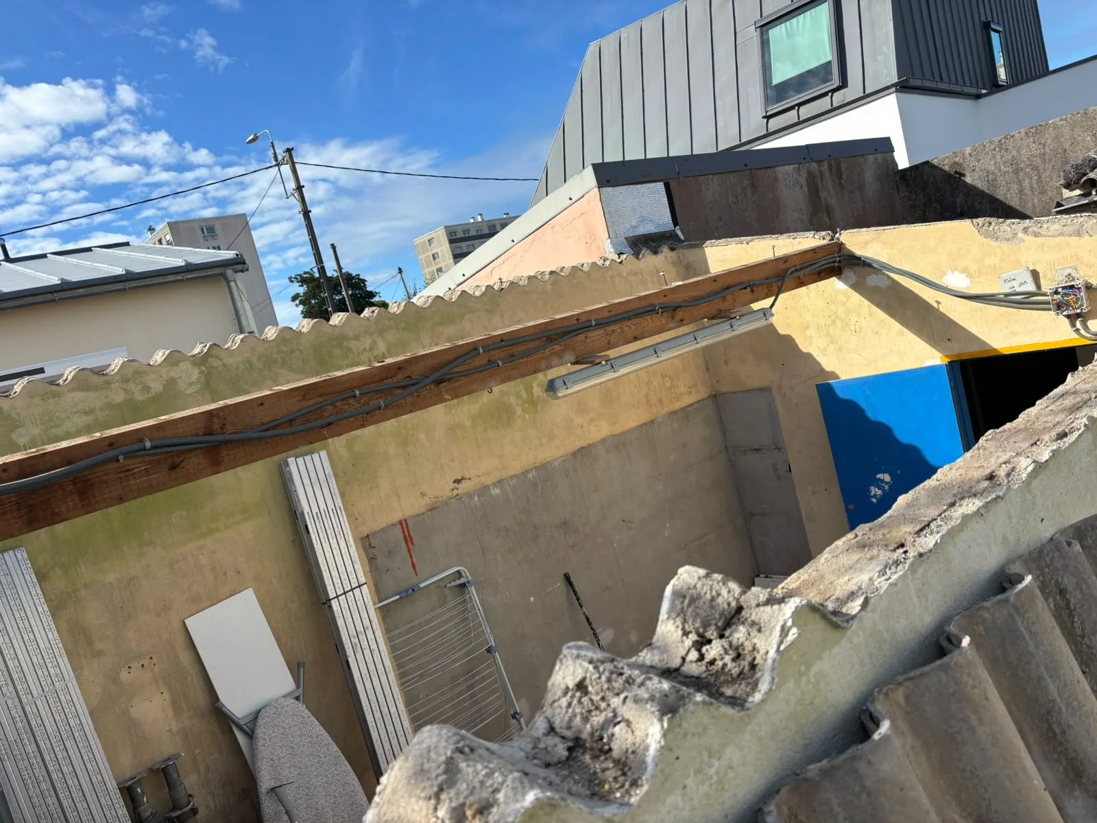 Vue d’un chantier de rénovation de couverture